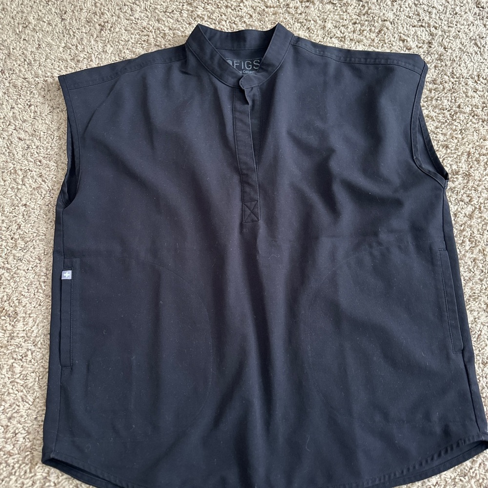 Figs Women’s Black Top